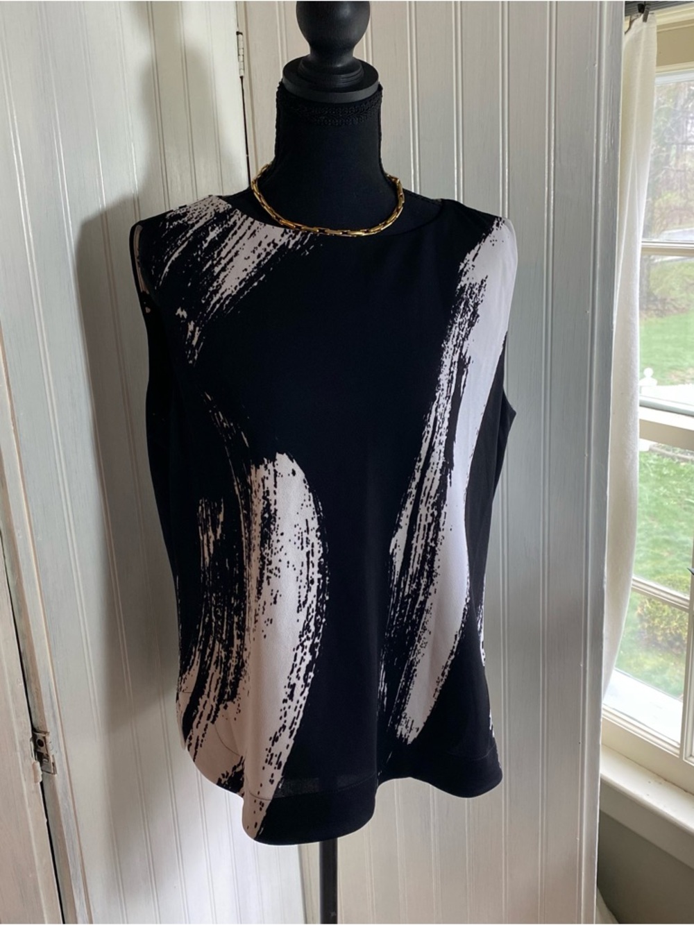 Donna Karan Black & White Brushstroke Sleeveless Top